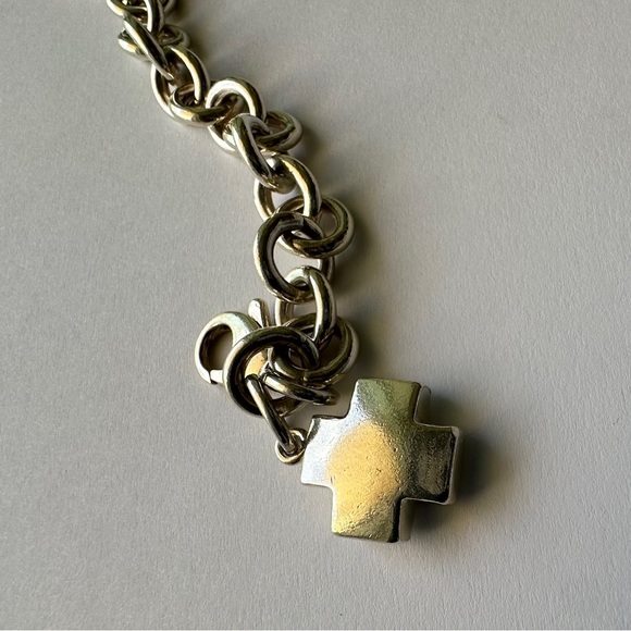 Tiffany & Co. 925 Silver 7.50in-19,5cm Cross Tag Charm Bracelet - Picture 11 of 16